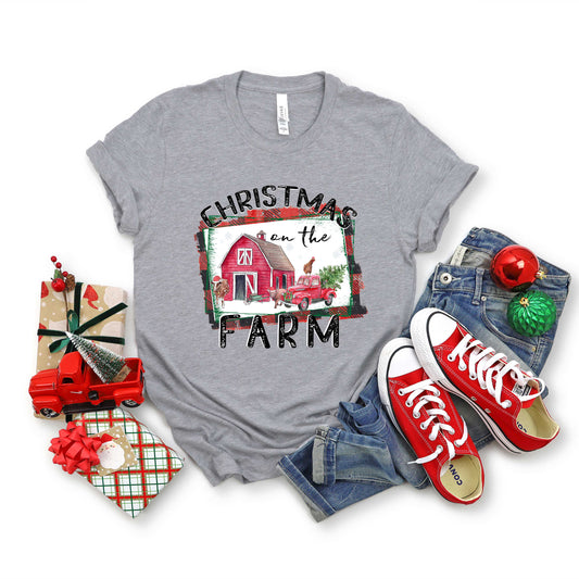 Christmas On The Farm Barn | Short Sleeve Crew Neck