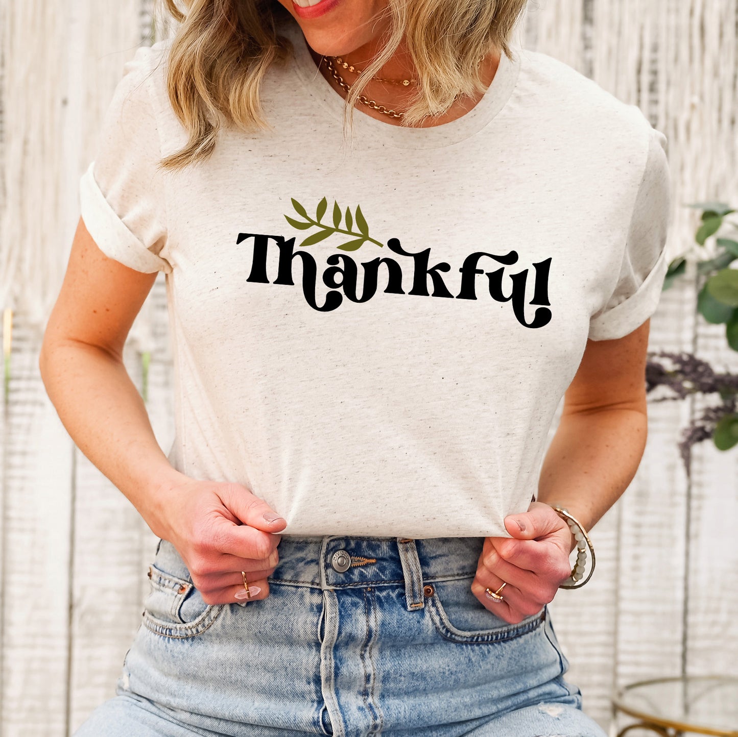 Thankful Leaf | Short Sleeve Graphic Tee