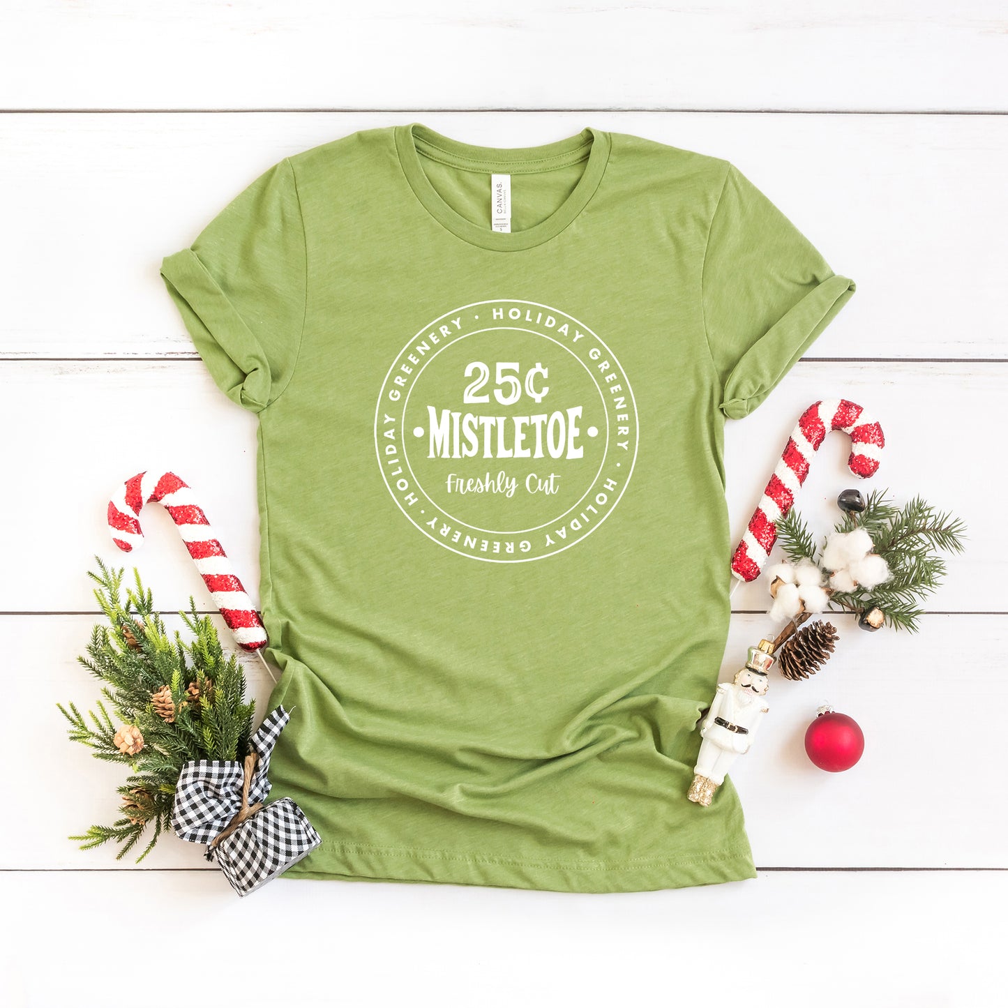 Mistletoe Fresh Cut | Short Sleeve Graphic Tee