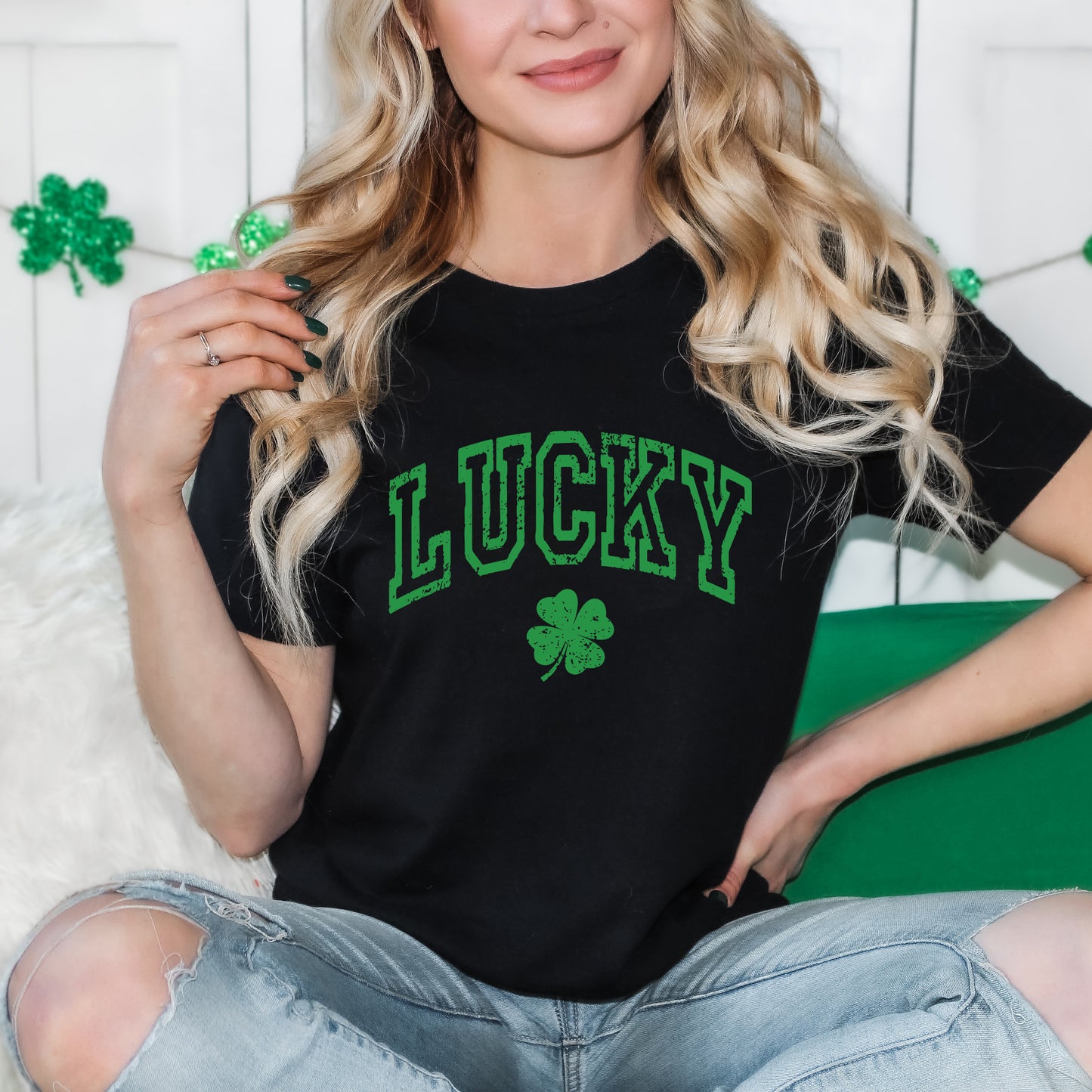 Lucky Clover Distressed | Short Sleeve Graphic Tee