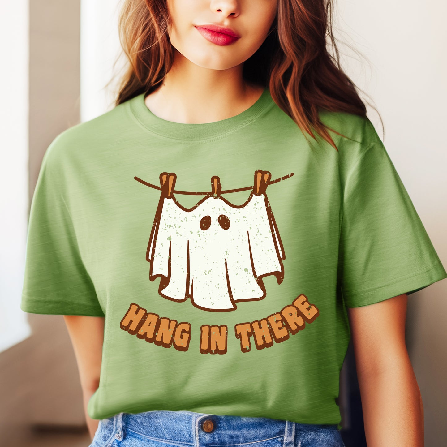 Hang In There Ghost | Short Sleeve Crew Neck