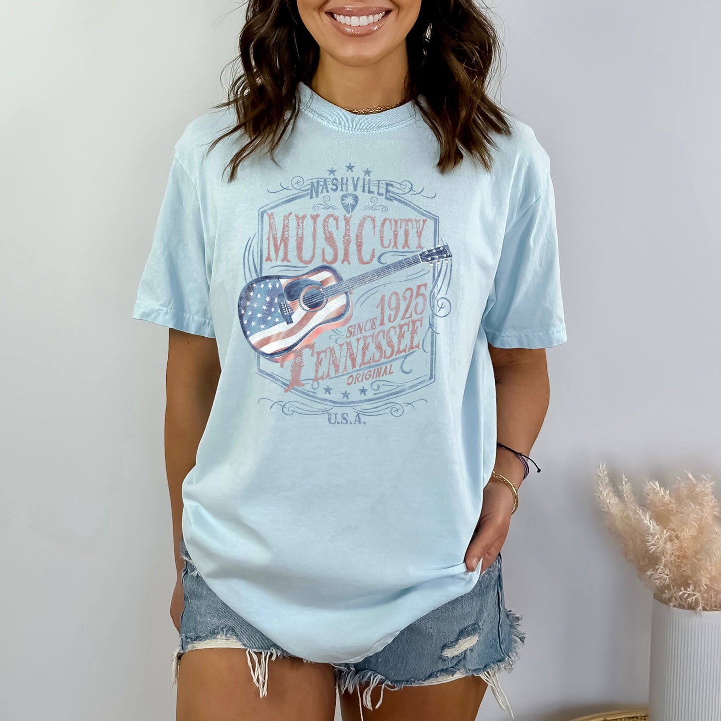 Nashville Flag Guitar | Garment Dyed Short Sleeve Tee