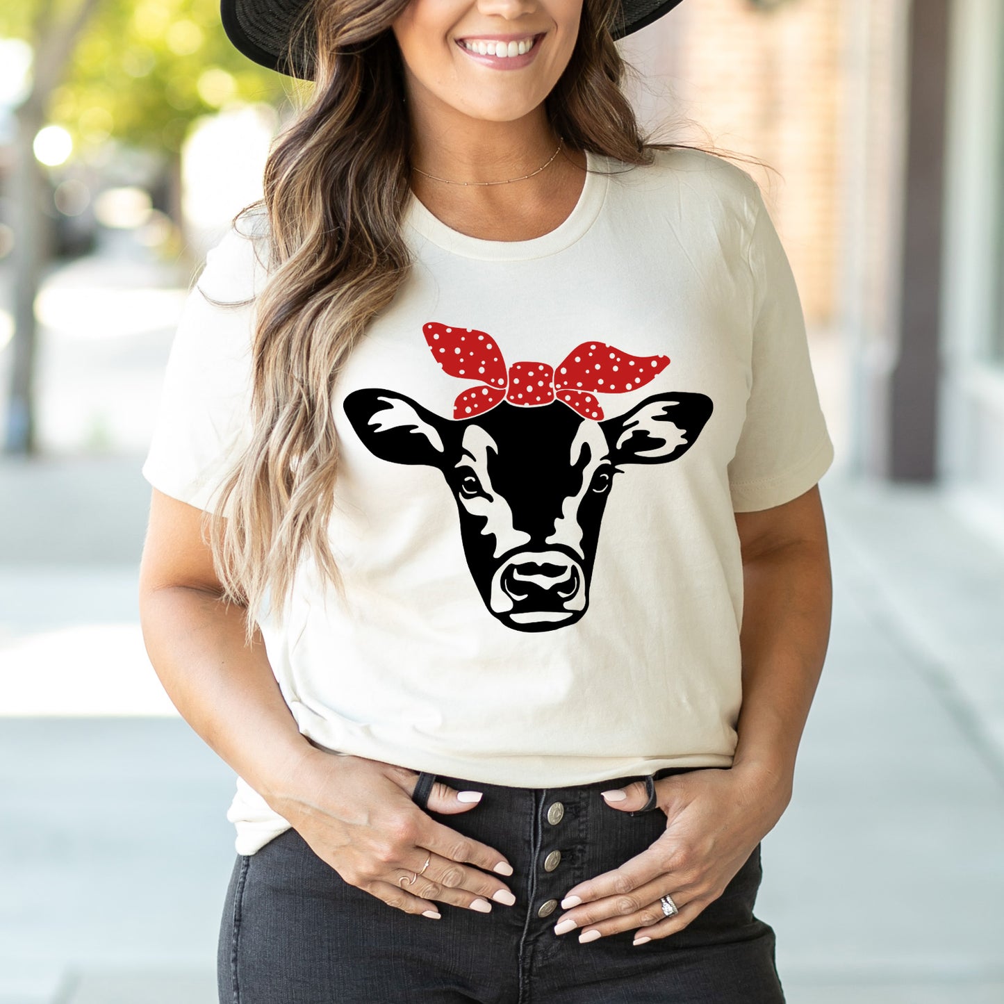 Cow And Bandana | Short Sleeve Graphic Tee