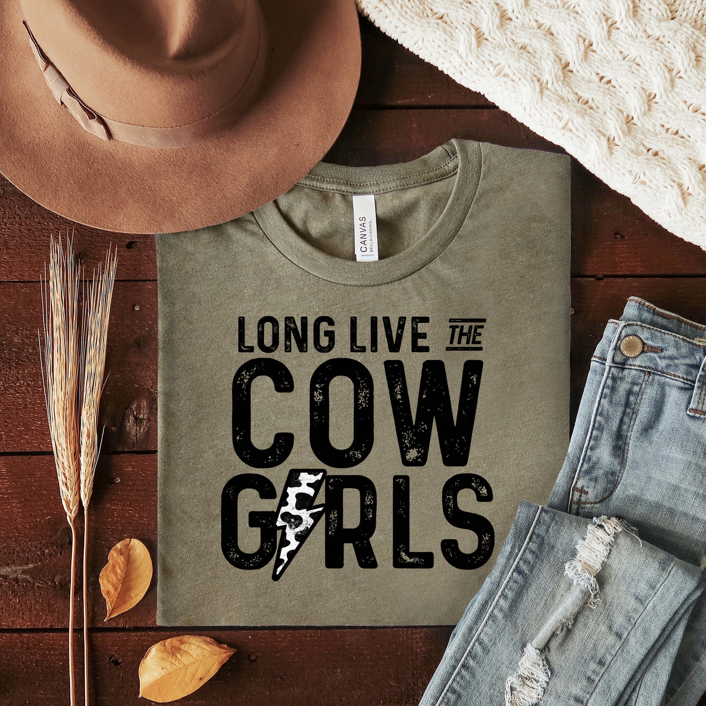 Long Live Cowgirls Lightning Bolt | Short Sleeve Crew Neck