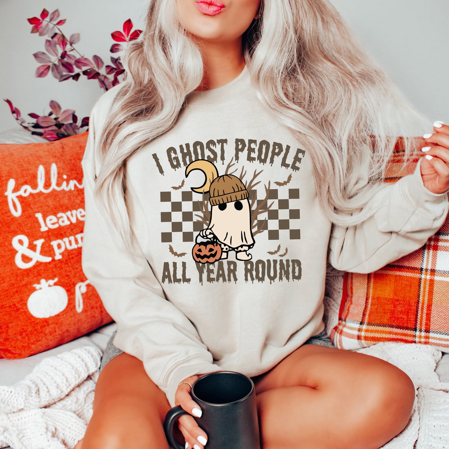 I Ghost People All Year Round | Sweatshirt