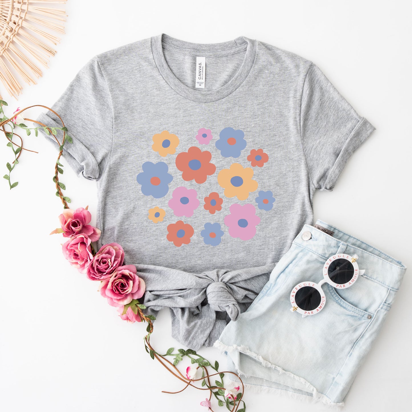 Colorful Daisies | Short Sleeve Graphic Tee