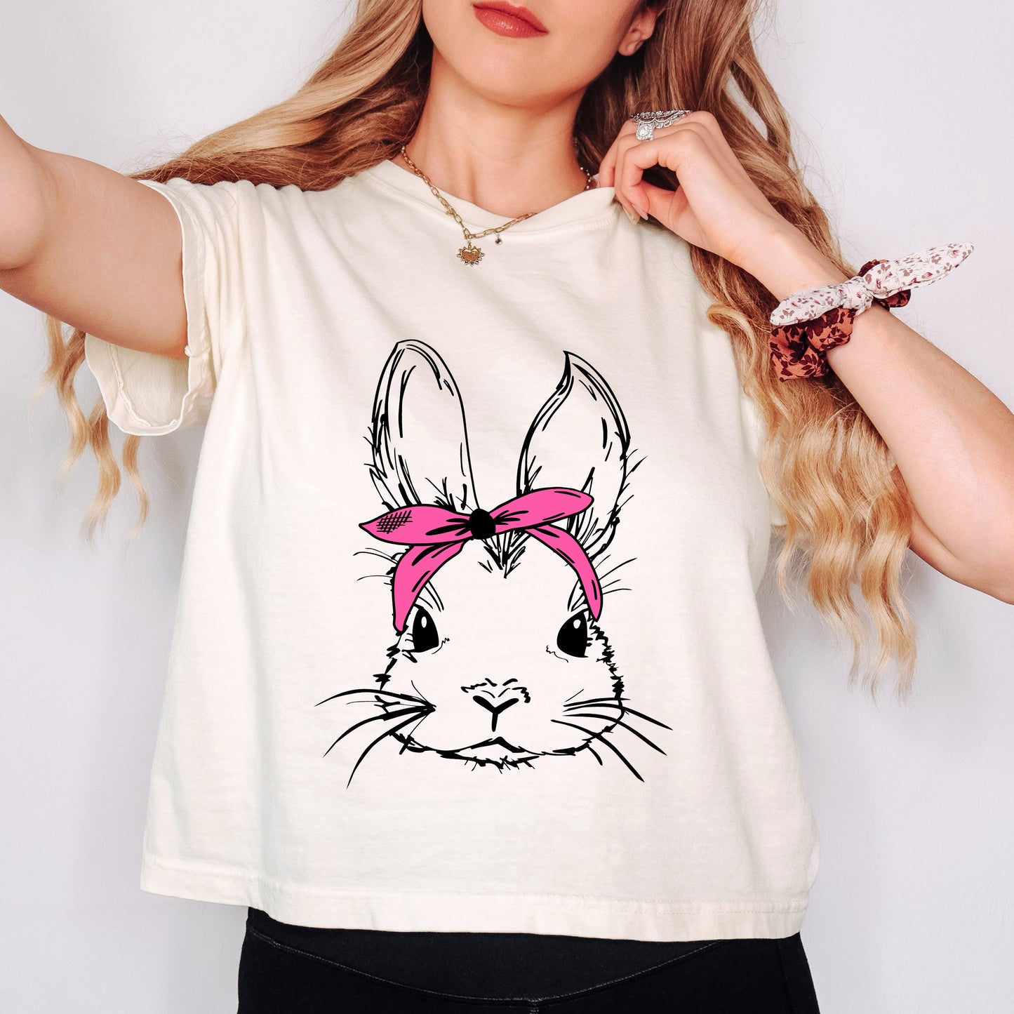 Bunny With Bandana | Relaxed Fit Cropped Tee