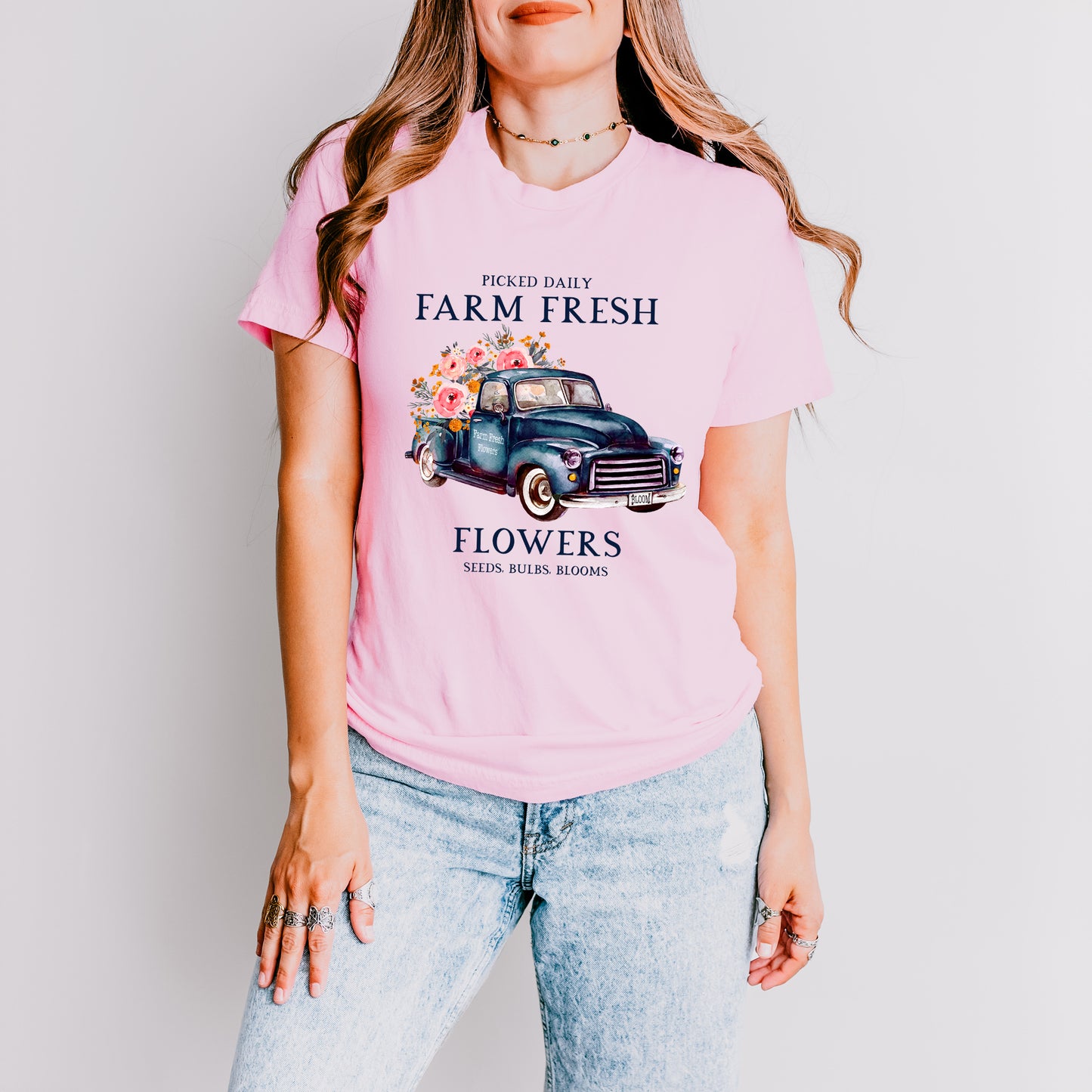 Farm Fresh Flowers Truck | Short Sleeve Crew Neck