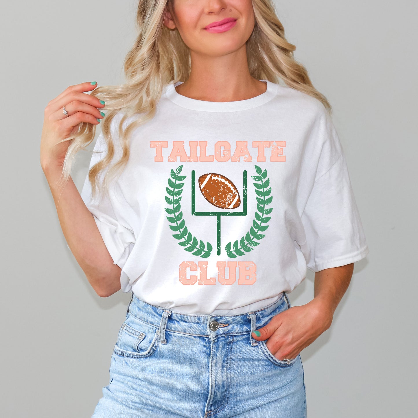 Tailgate Club Colorful | Short Sleeve Graphic Tee