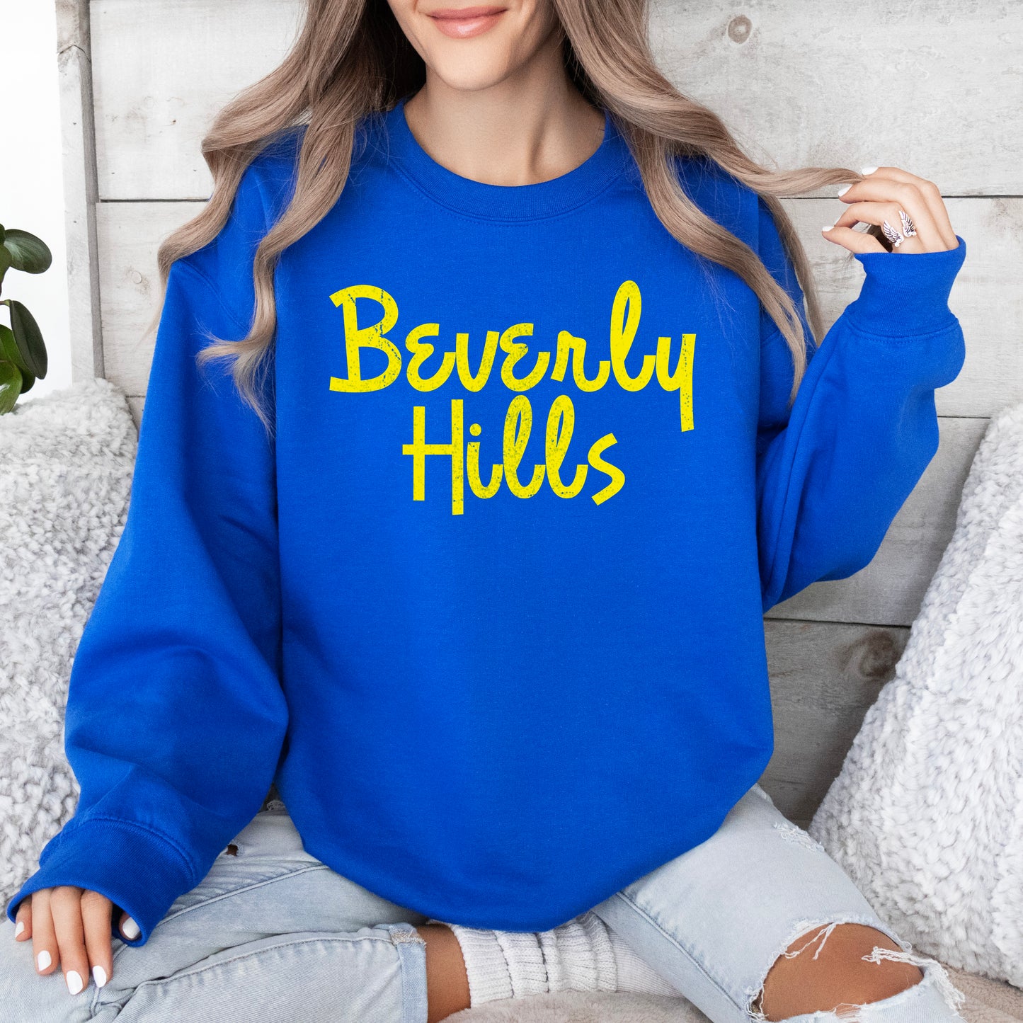 Beverly Hills Cursive | Sweatshirt