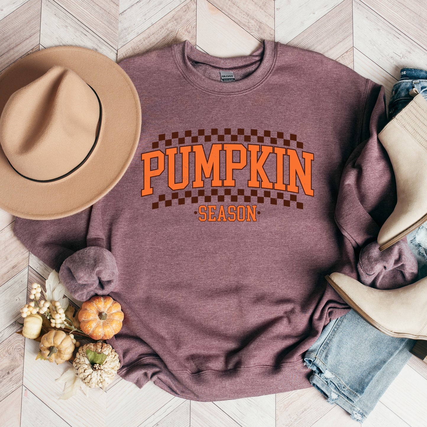 Checkered Arched Pumpkin Season | Sweatshirt