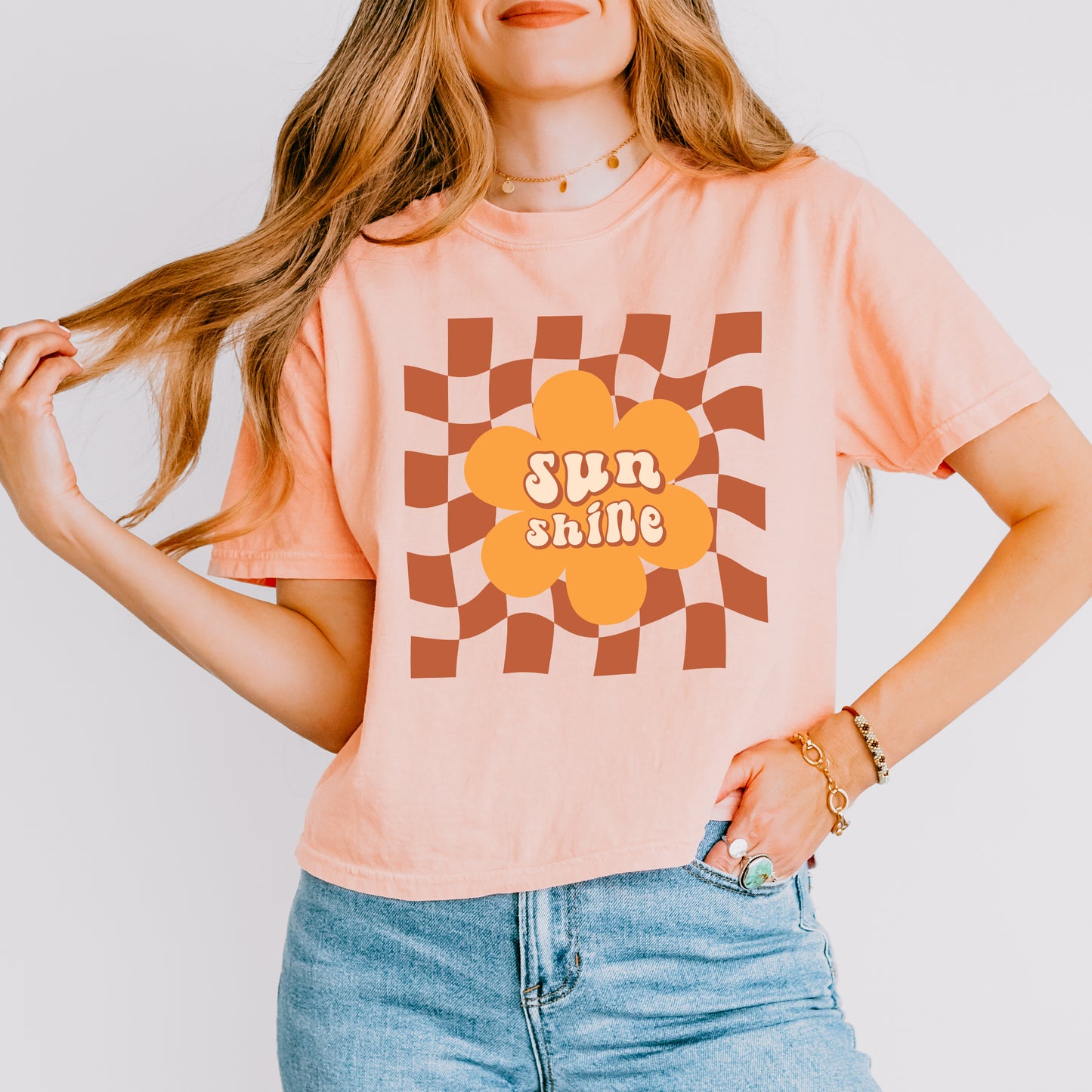 Sun Shine Checkered | Relaxed Fit Cropped Tee