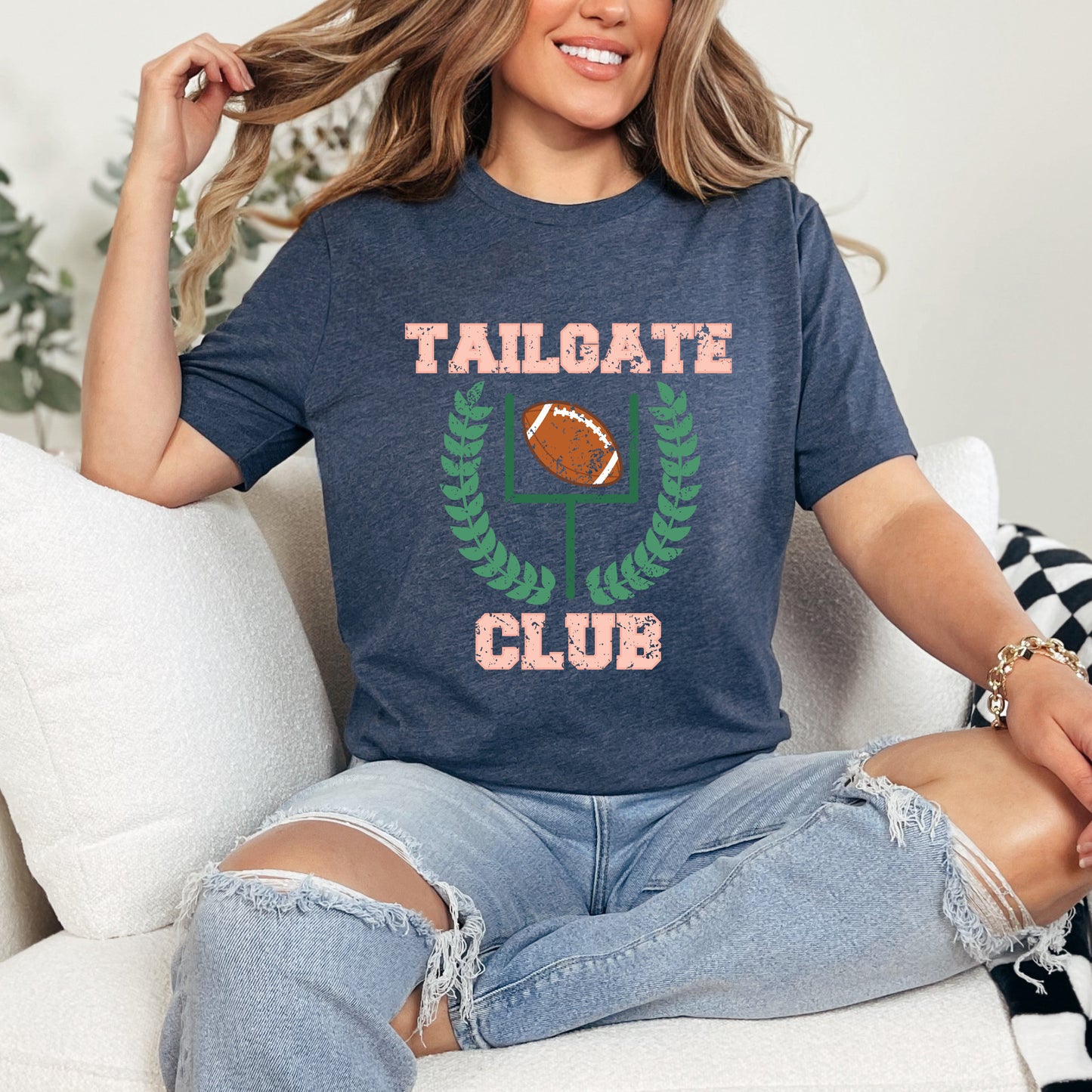 Tailgate Club Colorful | Short Sleeve Graphic Tee