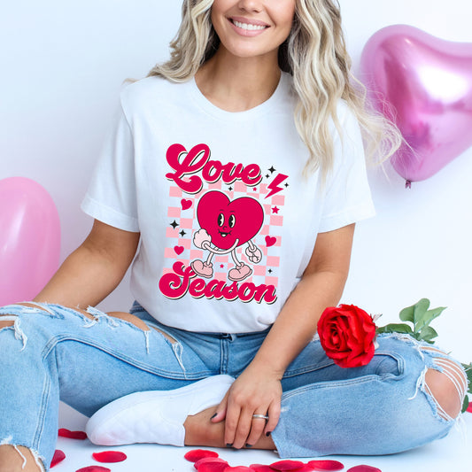 Love Season Heart | Short Sleeve Graphic Tee