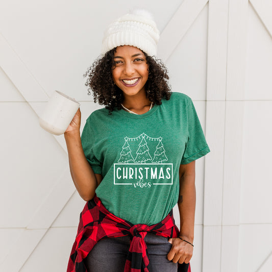 Christmas Vibes | Short Sleeve Graphic Tee