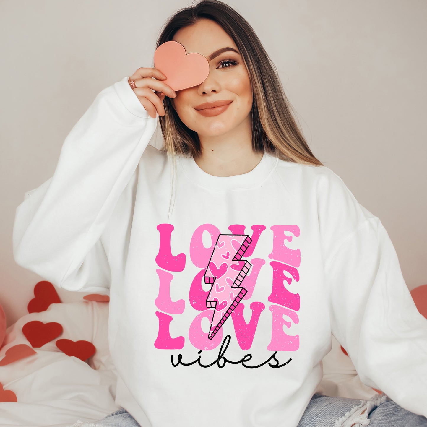 Love Vibes Bolt | Sweatshirt