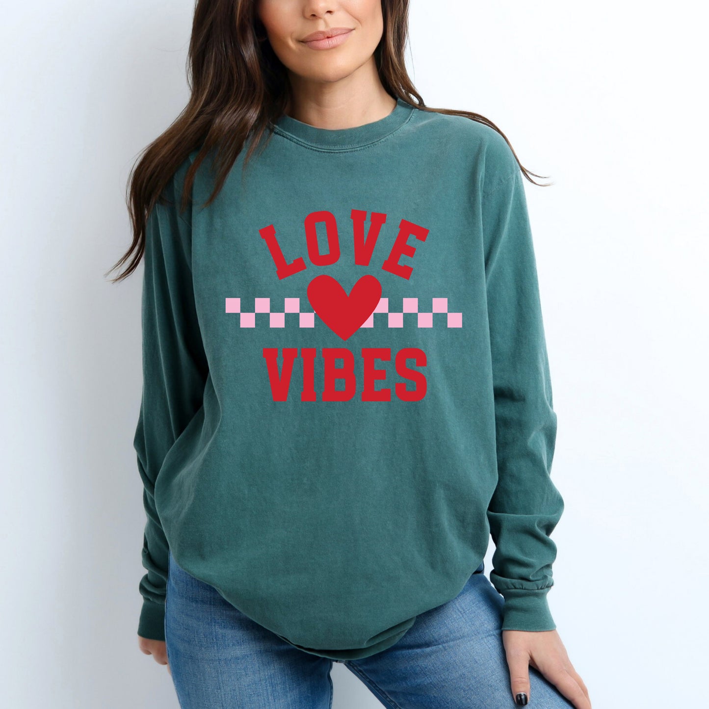 Love Vibes Heart Checkered | Garment Dyed Long Sleeve