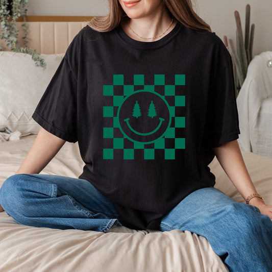 Checkered Christmas Smiley | Garment Dyed Tee