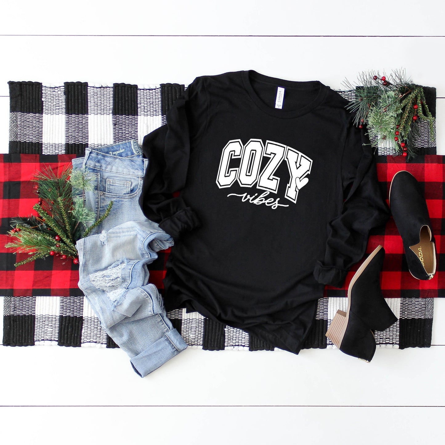 Cozy Vibes Bold | Long Sleeve Crew Neck