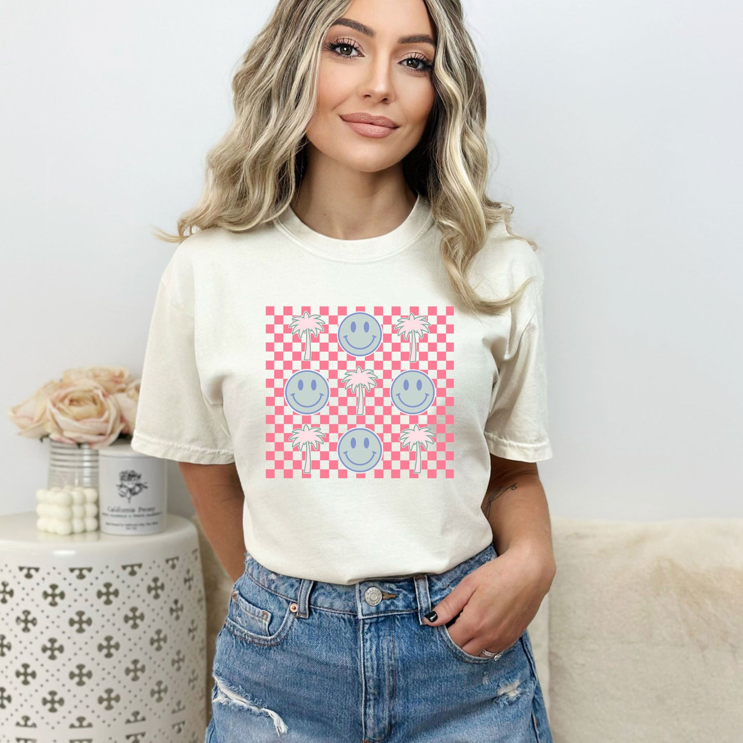 Smiley Palm Trees Checkered  | Garment Dyed Short Sleeve Tee