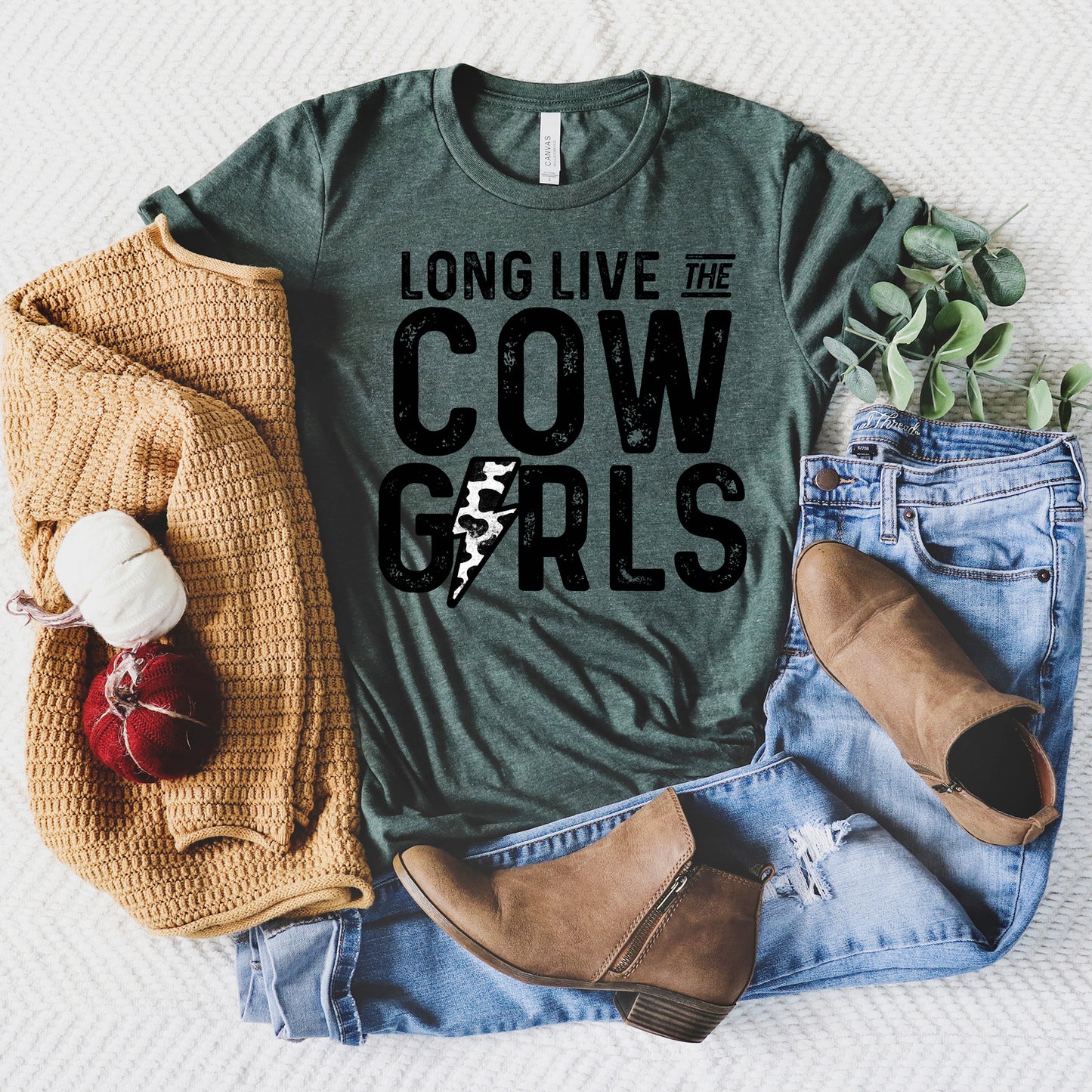 Long Live Cowgirls Lightning Bolt | Short Sleeve Crew Neck