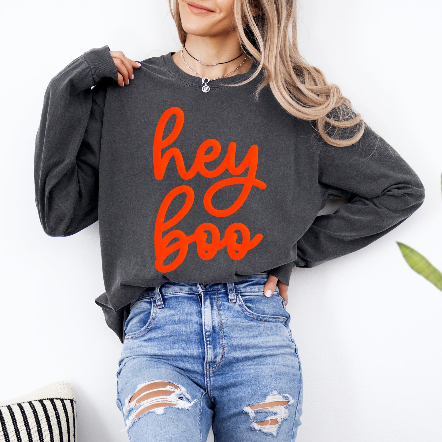 Hey Boo Cursive Puff Print | Garment Dyed Long Sleeve