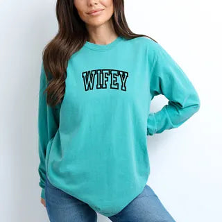 Embroidered Wifey Arched | Garment Dyed Long Sleeve