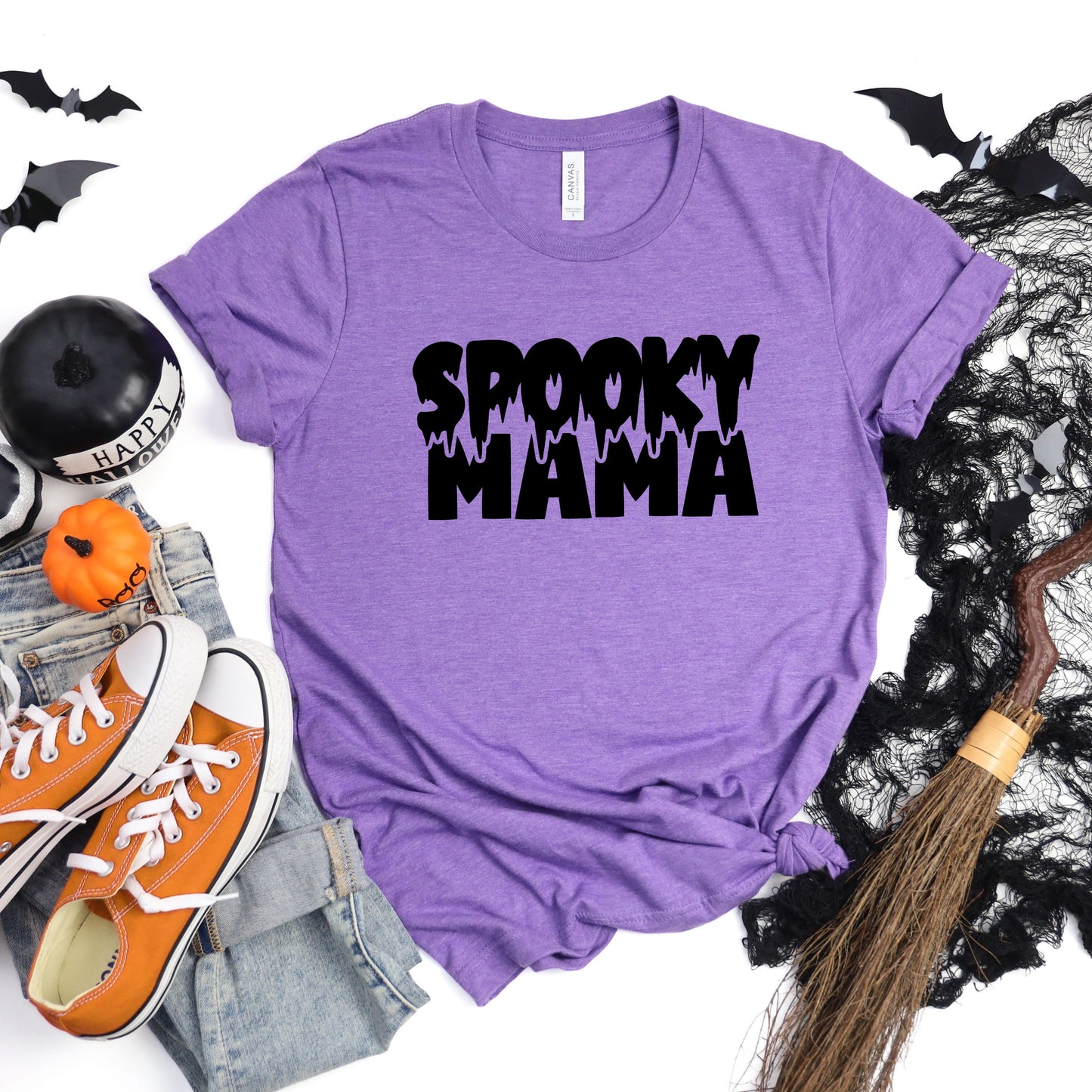 Spooky Mama | Short Sleeve Graphic Tee | Halloween