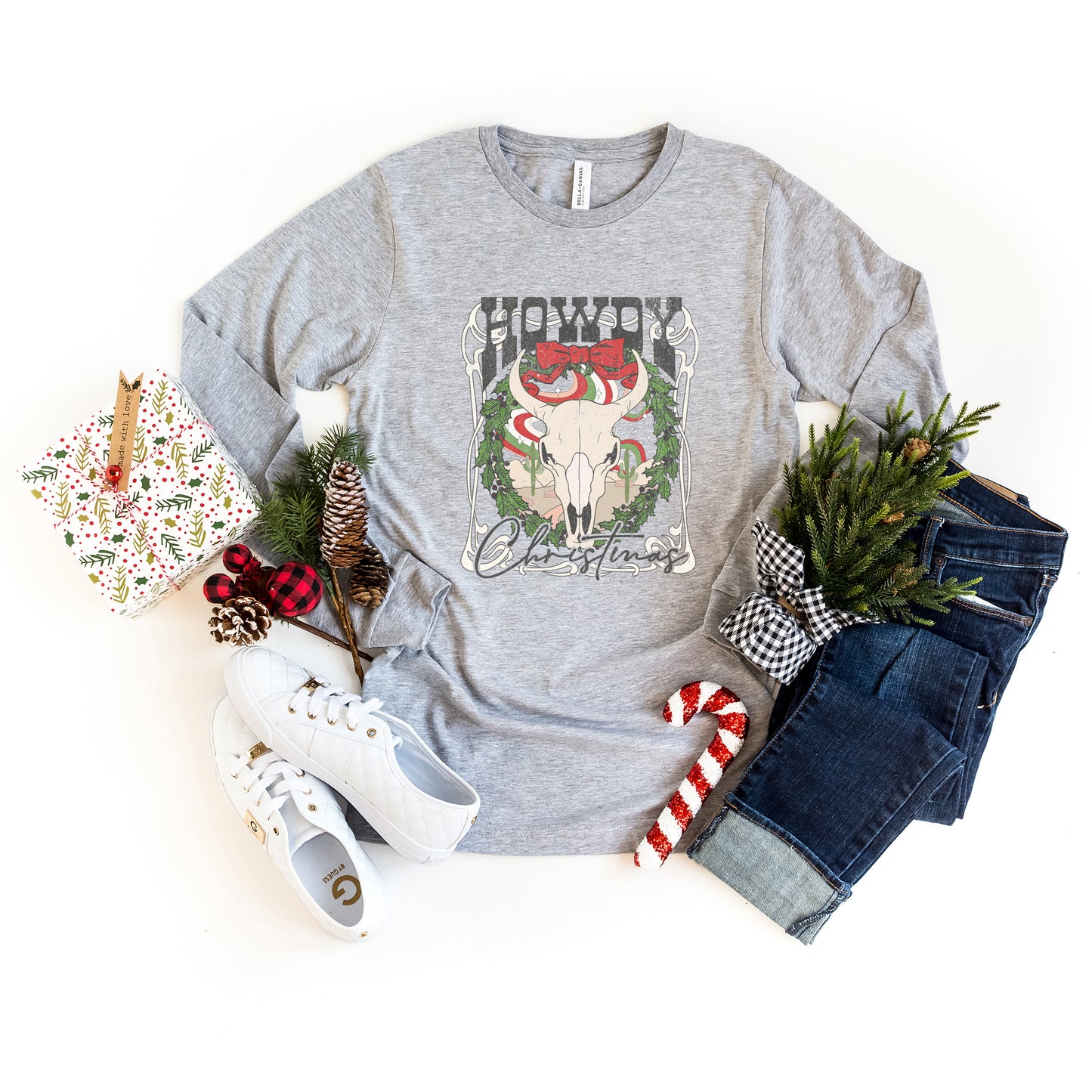 Howdy Christmas Bull | Long Sleeve Crew Neck