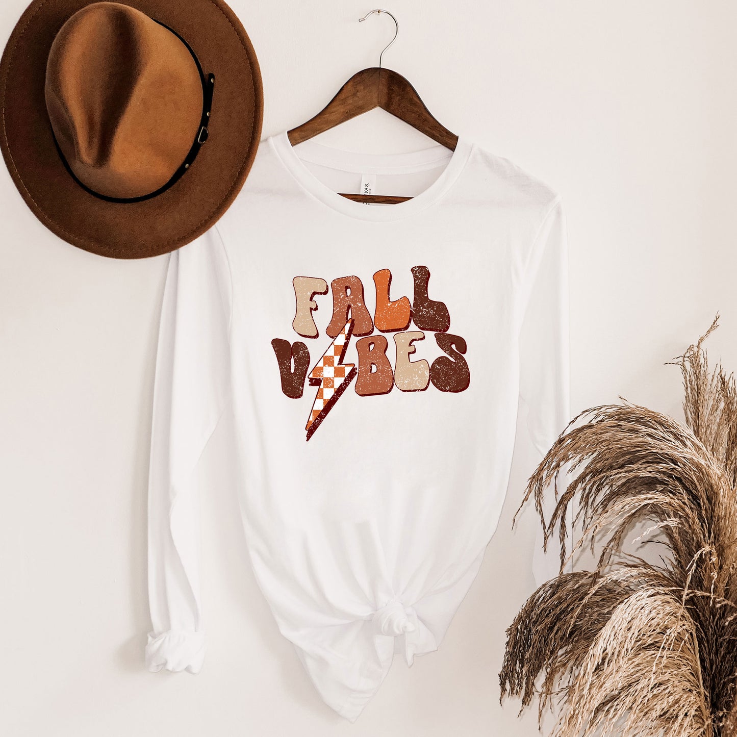 Retro Fall Vibes Wavy | Long Sleeve Crew Neck