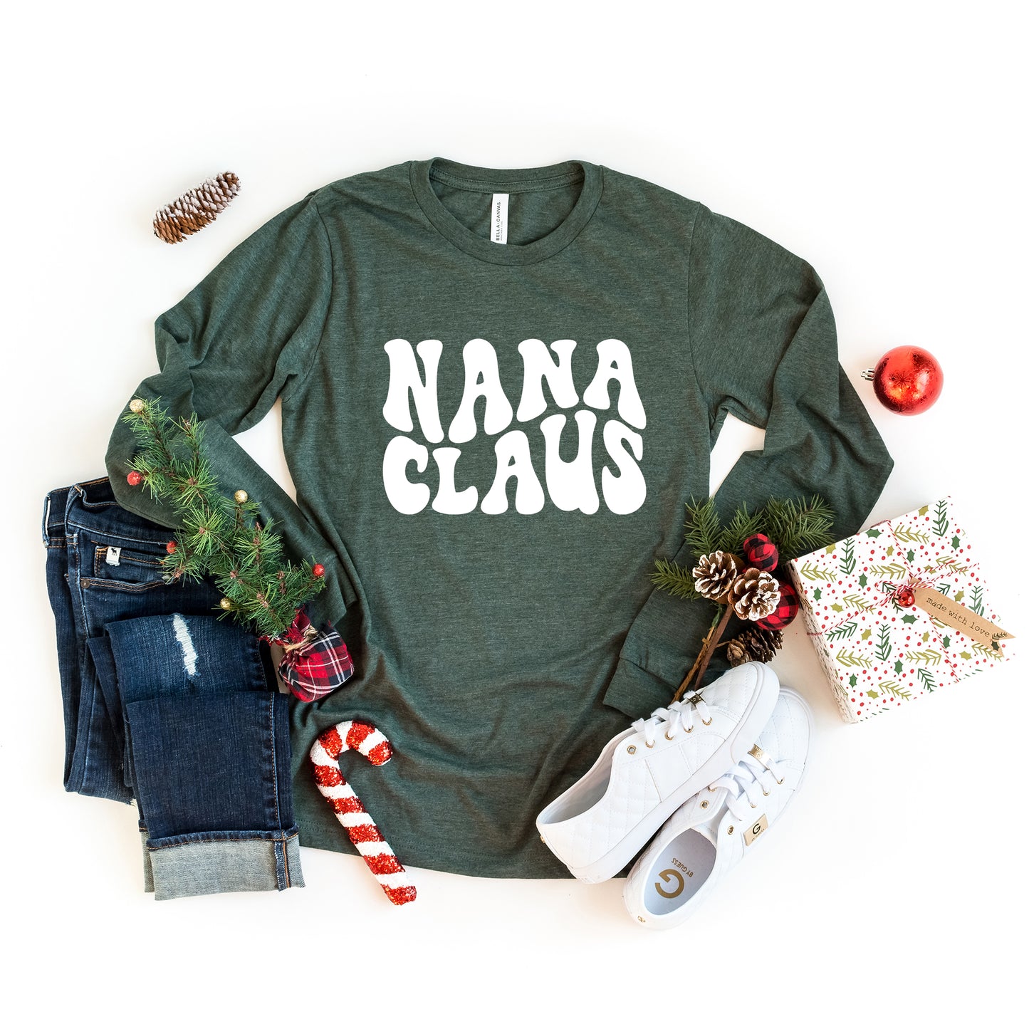 Nana Claus Wavy | Long Sleeve Graphic Tee