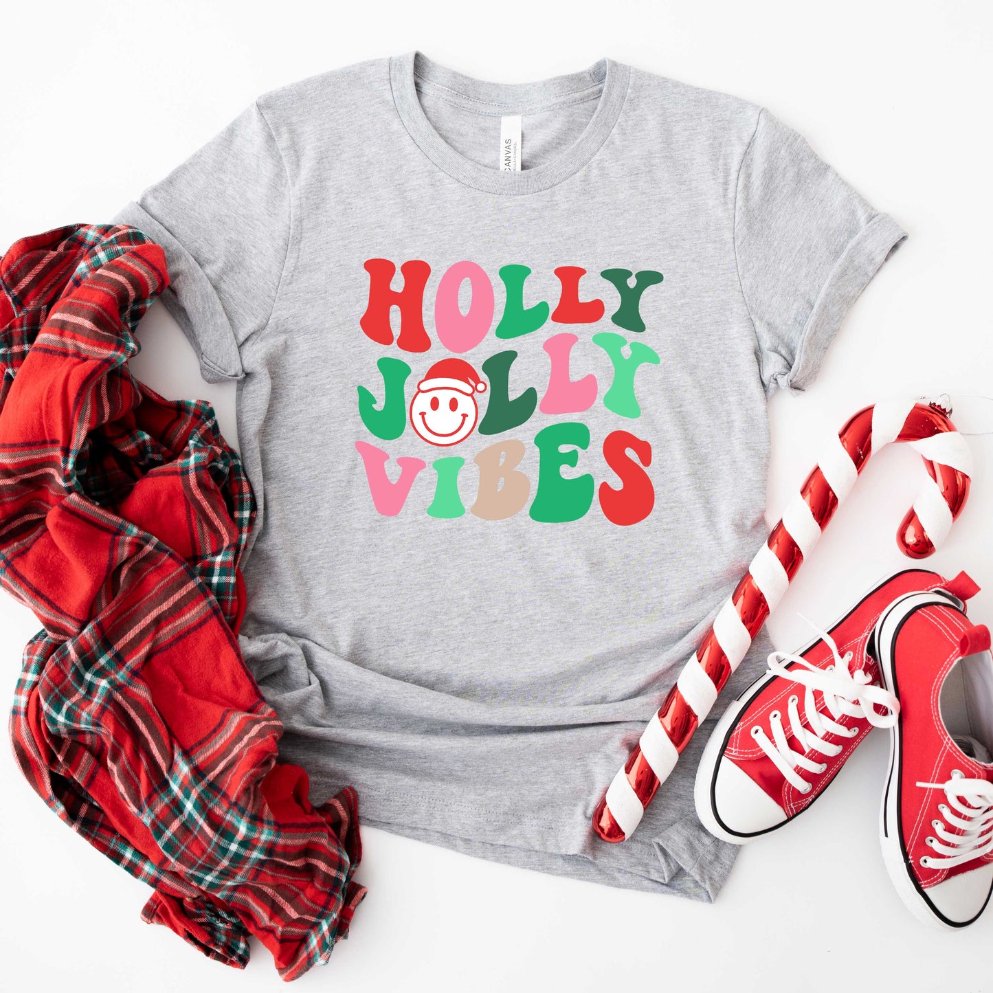 Holly Jolly Vibes Smile | Short Sleeve Graphic Tee