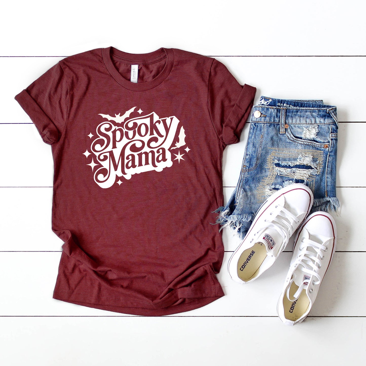 Spooky Mama Bats | Short Sleeve Graphic Tee